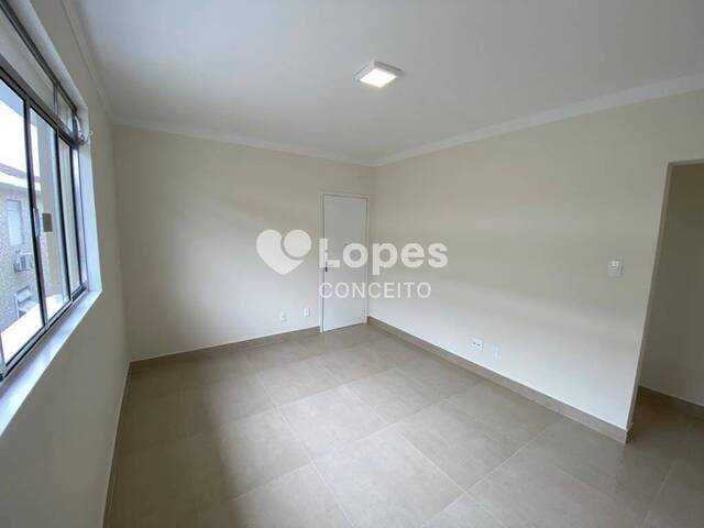 #5788-WFF03 - Apartamento para Venda em Santos - SP - 2