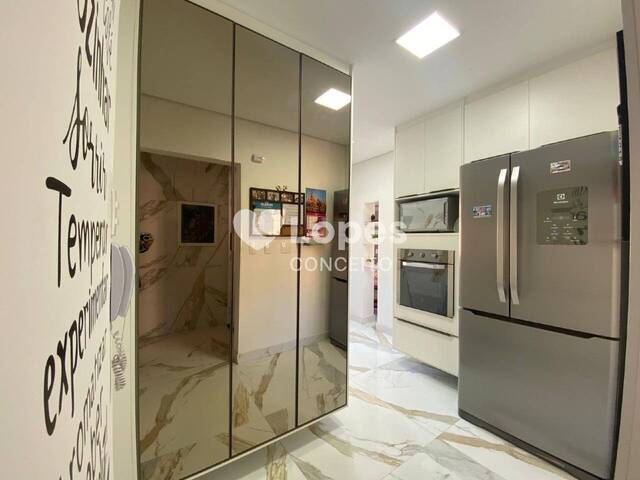 Apartamento para Venda em Santos - 4