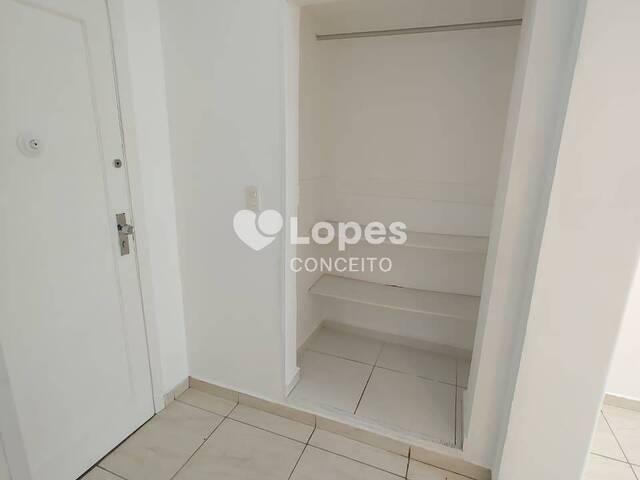 Apartamento para Venda em Santos - 4