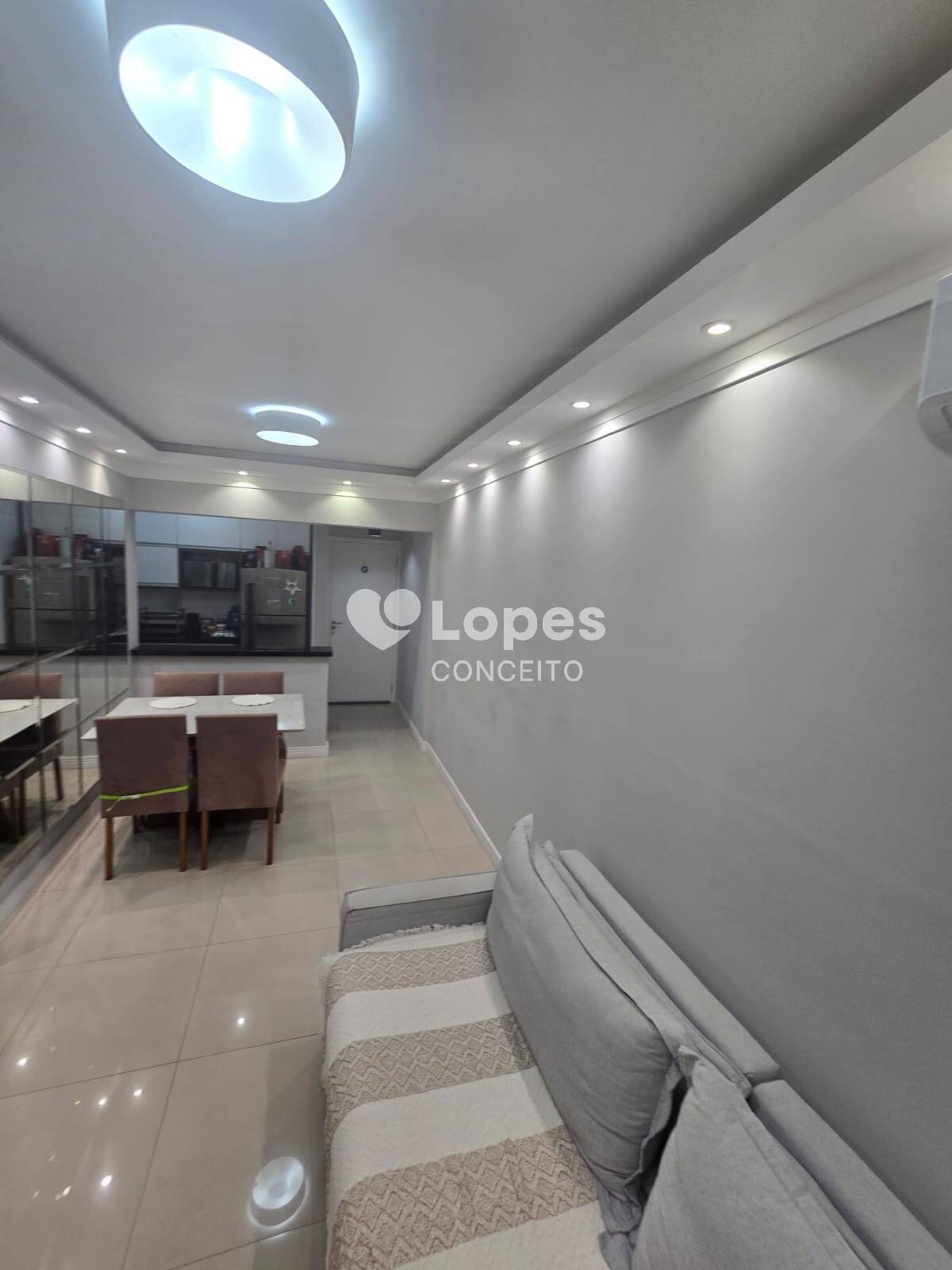 Apartamento à venda com 2 quartos, 59m² - Foto 17