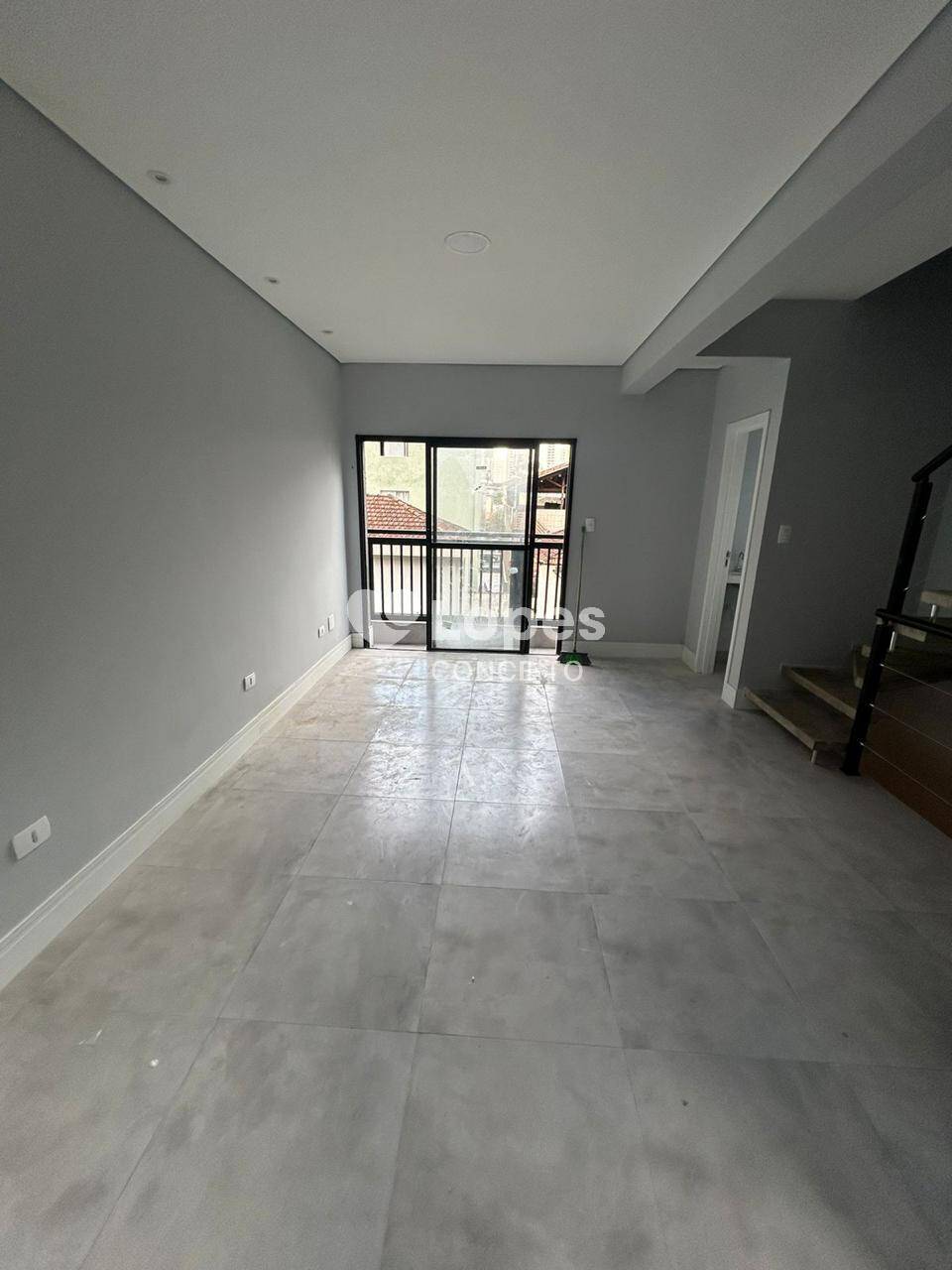 Casa à venda e aluguel com 2 quartos, 116m² - Foto 1